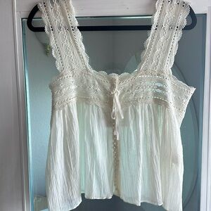 Doen sleeveless cotton blouse. Medium. Salt. Never worn.